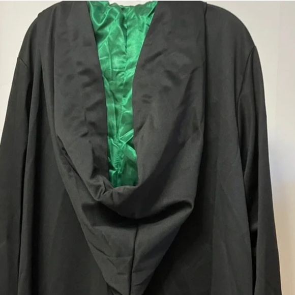 Harry Potter Slytherin Hooded Hogwarts’ Cape Adult One Size Black/Green - Picture 7 of 11